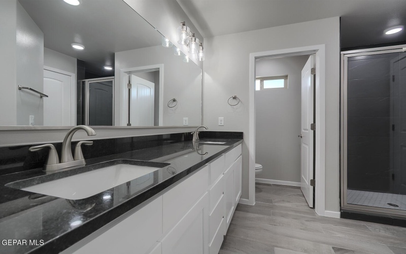 13893 Carloina Ponce Avenue, El Paso, TX 79928, 4 Habitaciones Habitaciones , ,2 BañosBaños,Residential,En Venta,13893 Carloina Ponce Avenue,0,931291