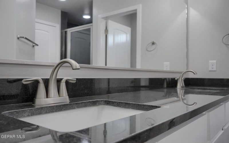 13893 Carloina Ponce Avenue, El Paso, TX 79928, 4 Habitaciones Habitaciones , ,2 BañosBaños,Residential,En Venta,13893 Carloina Ponce Avenue,0,931291