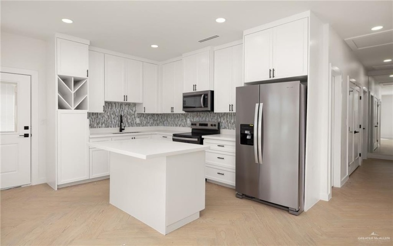 2901 Esteban Avenue #4, Mission, TX 78574, 3 Habitaciones Habitaciones , ,2 BañosBaños,Residential,En Venta,2901 Esteban Avenue,0,476655