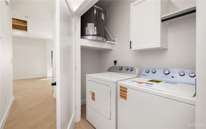 2901 Esteban Avenue #4, Mission, TX 78574, 3 Habitaciones Habitaciones , ,2 BañosBaños,Residential,En Venta,2901 Esteban Avenue,0,476655