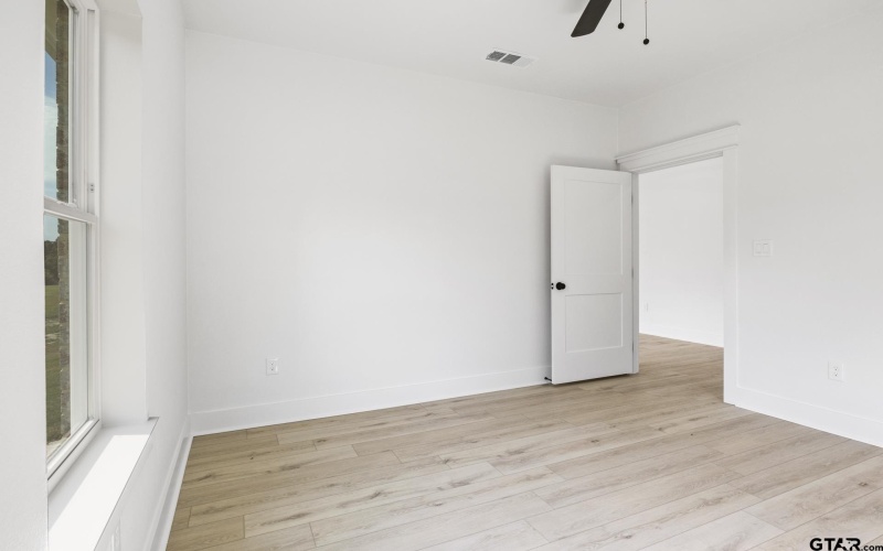 2408 Matthew Drive, Mt Pleasant, TX 75455, 3 Habitaciones Habitaciones , ,2 BañosBaños,Residential,En Venta,2408 Matthew Drive,0,25014592