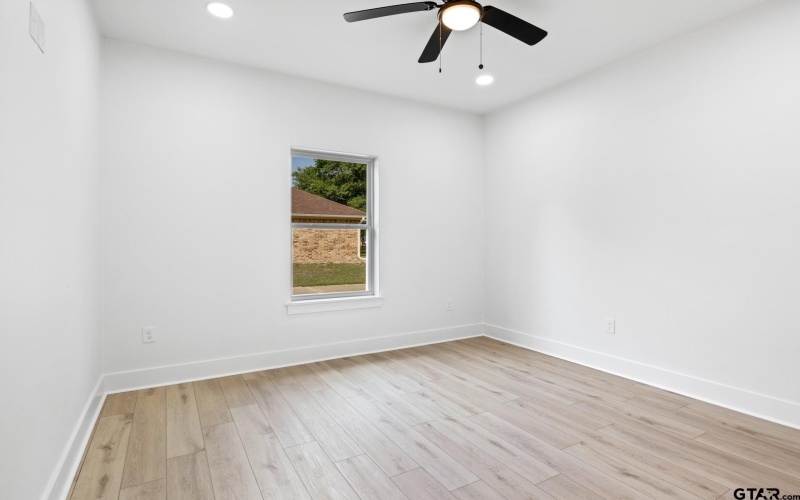 2408 Matthew Drive, Mt Pleasant, TX 75455, 3 Habitaciones Habitaciones , ,2 BañosBaños,Residential,En Venta,2408 Matthew Drive,0,25014592