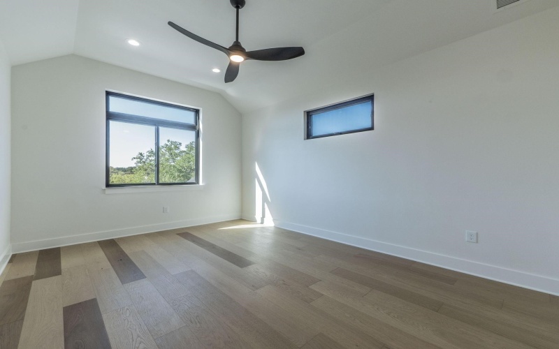 300 Deer Dr Drive, Sunrise Beach, TX 78643, 5 Habitaciones Habitaciones , ,5 BañosBaños,Residential,En Venta,300 Deer Dr Drive,0,175223