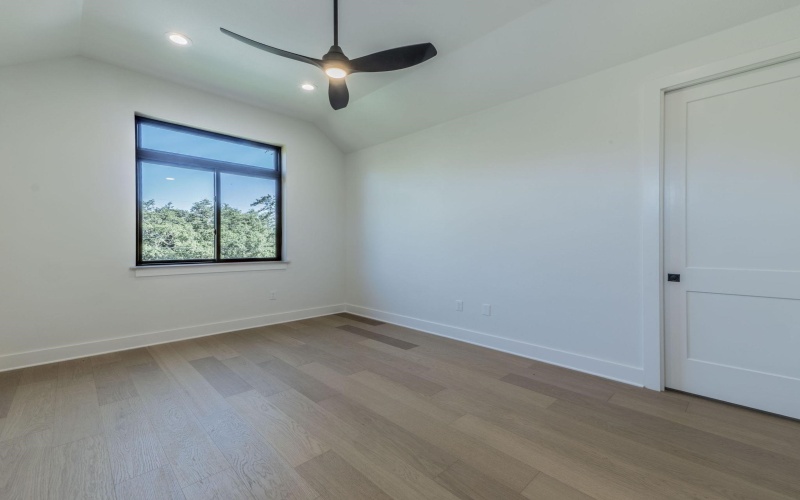 300 Deer Dr Drive, Sunrise Beach, TX 78643, 5 Habitaciones Habitaciones , ,5 BañosBaños,Residential,En Venta,300 Deer Dr Drive,0,175223