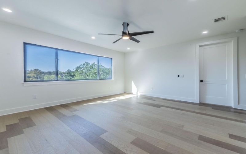 300 Deer Dr Drive, Sunrise Beach, TX 78643, 5 Habitaciones Habitaciones , ,5 BañosBaños,Residential,En Venta,300 Deer Dr Drive,0,175223