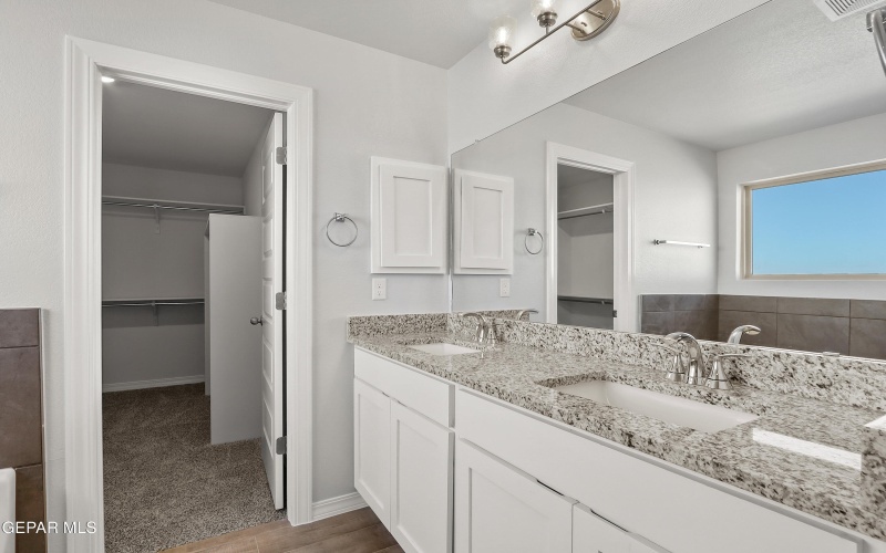 14028 Paseo Aves Avenue, Horizon City, TX 79928, 4 Habitaciones Habitaciones , ,3 BañosBaños,Residential,En Venta,14028 Paseo Aves Avenue,920871