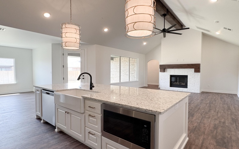5515 119th Street, Lubbock, TX 79424, 4 Bedrooms Bedrooms, ,2 BathroomsBathrooms,Residential,For Sale,5515 119th Street,0,202561241