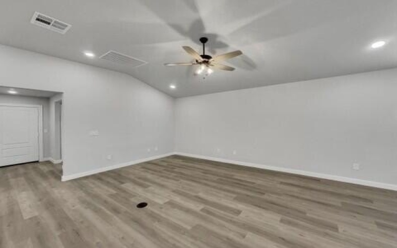 1610 144th Street, Lubbock, TX 79423, 3 Habitaciones Habitaciones , ,2 BañosBaños,Residential,En Venta,1610 144th Street,0,202561254
