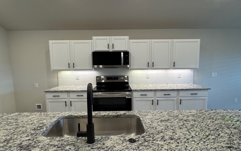 323 Trailblazer Ln, Odessa, TX 79765, 3 Habitaciones Habitaciones , ,2 BañosBaños,Otro,En Venta,323 Trailblazer Ln,0,161052