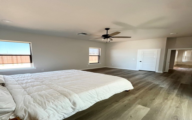 301 Panhandle Drive, Odessa, TX 79765, 4 Habitaciones Habitaciones , ,2 BañosBaños,Otro,En Venta,301 Panhandle Drive,0,162860