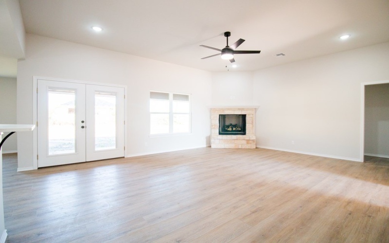 5409 Coral Way, San Angelo, TX 76904, 3 Bedrooms Bedrooms, ,2 BathroomsBathrooms,Residential,For Sale,5409 Coral Way,0,129236