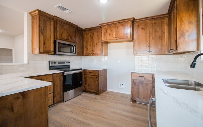5409 Coral Way, San Angelo, TX 76904, 3 Bedrooms Bedrooms, ,2 BathroomsBathrooms,Residential,For Sale,5409 Coral Way,0,129236
