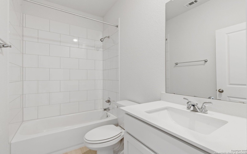 645 Salamander St, San Marcos, TX 78666, 3 Habitaciones Habitaciones , ,2 BañosBaños,Residential,En Venta,645 Salamander St,0,1911810