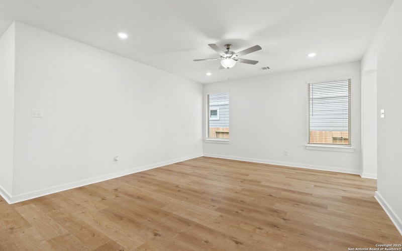 645 Salamander St, San Marcos, TX 78666, 3 Habitaciones Habitaciones , ,2 BañosBaños,Residential,En Venta,645 Salamander St,0,1911810