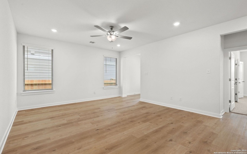 645 Salamander St, San Marcos, TX 78666, 3 Habitaciones Habitaciones , ,2 BañosBaños,Residential,En Venta,645 Salamander St,0,1911810