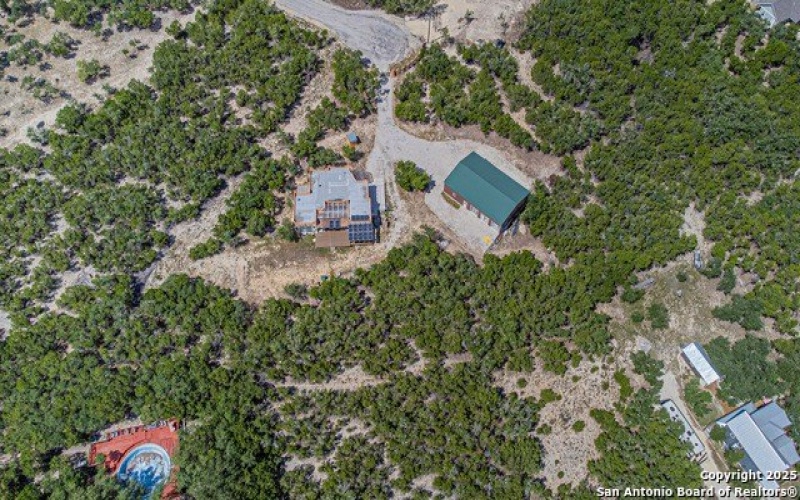 182 country point, Lakehills, TX 78063, 3 Bedrooms Bedrooms, ,2 BathroomsBathrooms,Residential,For Sale,182 country point,0,1911822