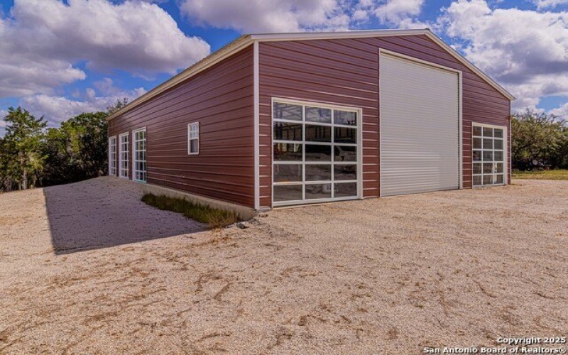 182 country point, Lakehills, TX 78063, 3 Bedrooms Bedrooms, ,2 BathroomsBathrooms,Residential,For Sale,182 country point,0,1911822