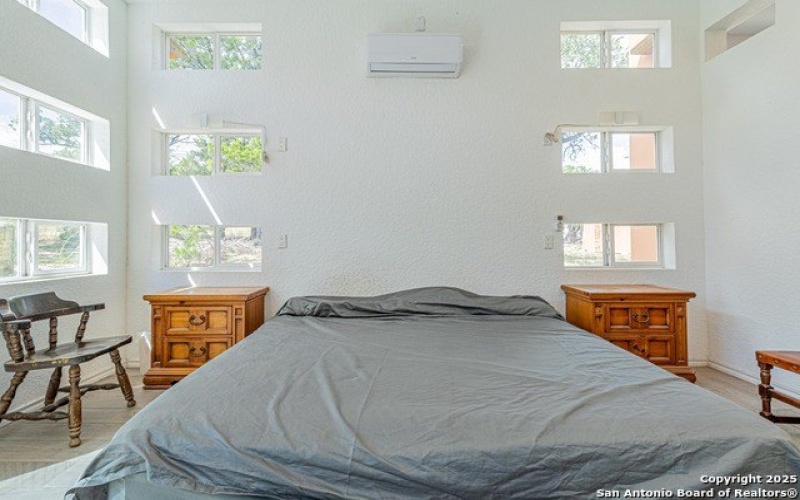 182 country point, Lakehills, TX 78063, 3 Bedrooms Bedrooms, ,2 BathroomsBathrooms,Residential,For Sale,182 country point,0,1911822