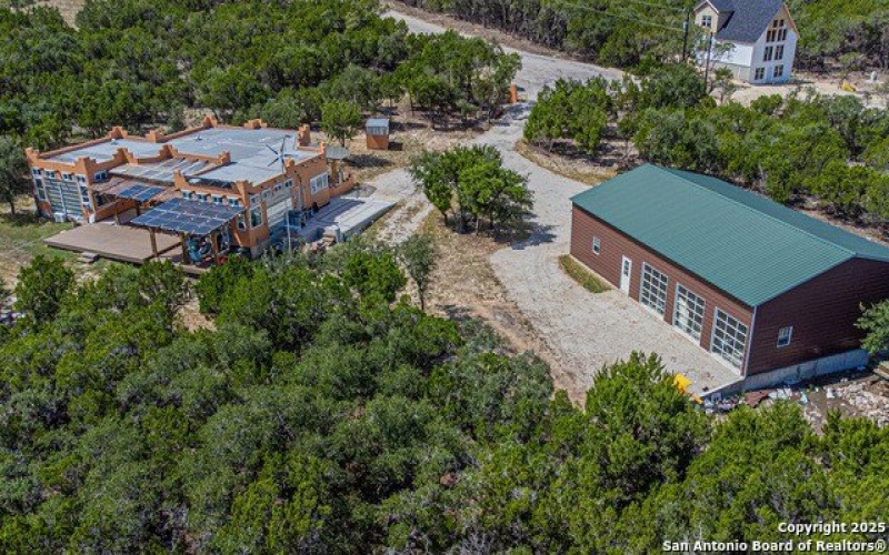 182 country point, Lakehills, TX 78063, 3 Bedrooms Bedrooms, ,2 BathroomsBathrooms,Residential,For Sale,182 country point,0,1911822