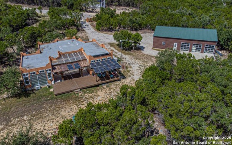 182 country point, Lakehills, TX 78063, 3 Bedrooms Bedrooms, ,2 BathroomsBathrooms,Residential,For Sale,182 country point,0,1911822