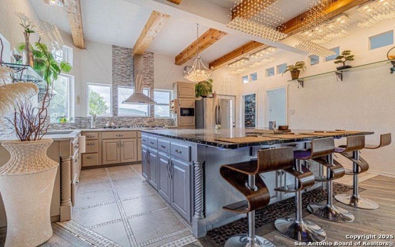 182 country point, Lakehills, TX 78063, 3 Bedrooms Bedrooms, ,2 BathroomsBathrooms,Residential,For Sale,182 country point,0,1911822