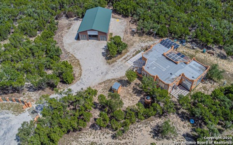 182 country point, Lakehills, TX 78063, 3 Bedrooms Bedrooms, ,2 BathroomsBathrooms,Residential,For Sale,182 country point,0,1911822