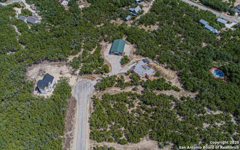 182 country point, Lakehills, TX 78063, 3 Bedrooms Bedrooms, ,2 BathroomsBathrooms,Residential,For Sale,182 country point,0,1911822