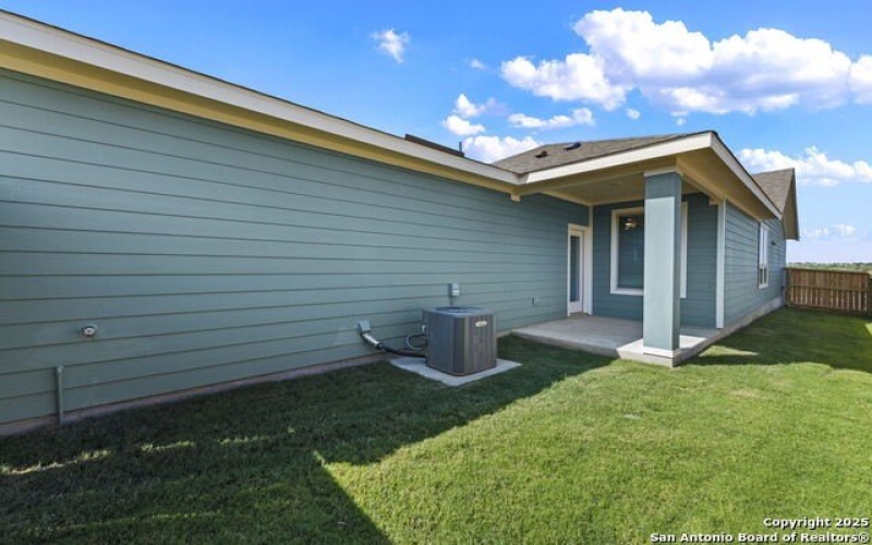 637 Salamander St, San Marcos, TX 78666, 3 Habitaciones Habitaciones , ,2 BañosBaños,Residential,En Venta,637 Salamander St,0,1911827