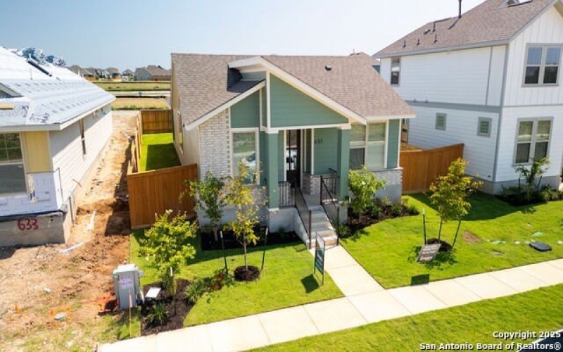637 Salamander St, San Marcos, TX 78666, 3 Habitaciones Habitaciones , ,2 BañosBaños,Residential,En Venta,637 Salamander St,0,1911827