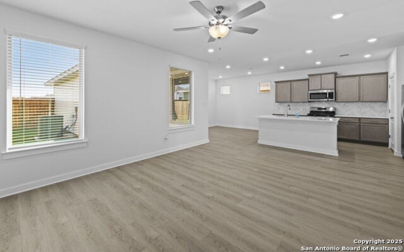 641 Salamander St, San Marcos, TX 78666, 3 Bedrooms Bedrooms, ,2 BathroomsBathrooms,Residential,For Sale,641 Salamander St,0,1911837