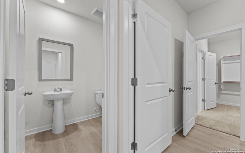 420 Salamander St, San Marcos, TX 78666, 5 Habitaciones Habitaciones , ,3 BañosBaños,Residential,En Venta,420 Salamander St,0,1911860