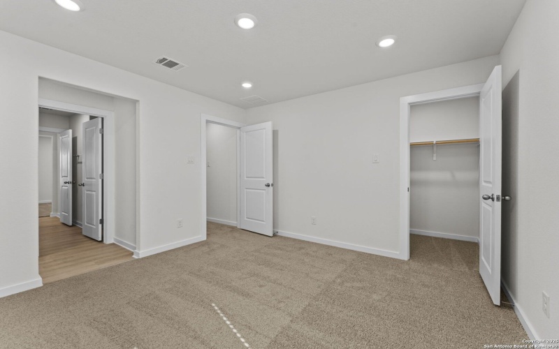 420 Salamander St, San Marcos, TX 78666, 5 Habitaciones Habitaciones , ,3 BañosBaños,Residential,En Venta,420 Salamander St,0,1911860