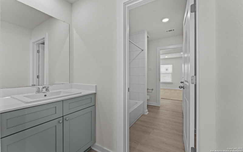 420 Salamander St, San Marcos, TX 78666, 5 Habitaciones Habitaciones , ,3 BañosBaños,Residential,En Venta,420 Salamander St,0,1911860