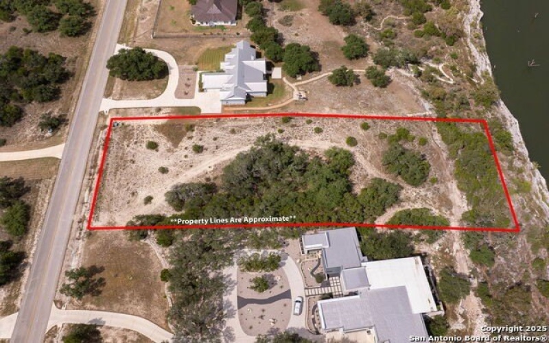 2034 San Jose, Canyon Lake, TX 78133, 3 Habitaciones Habitaciones , ,3 BañosBaños,Residential,En Venta,2034 San Jose,0,1911948