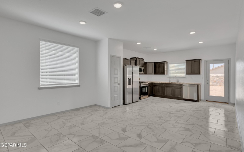 15128 Conviction Avenue, El Paso, TX 79938, 3 Bedrooms Bedrooms, ,1 BathroomBathrooms,Residential,For Sale,15128 Conviction Avenue,0,931318