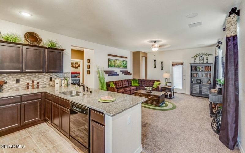 15121 Resolve Drive, El Paso, TX 79938, 3 Bedrooms Bedrooms, ,1 BathroomBathrooms,Residential,For Sale,15121 Resolve Drive,0,931320