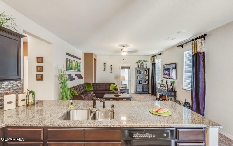 15121 Resolve Drive, El Paso, TX 79938, 3 Bedrooms Bedrooms, ,1 BathroomBathrooms,Residential,For Sale,15121 Resolve Drive,0,931320