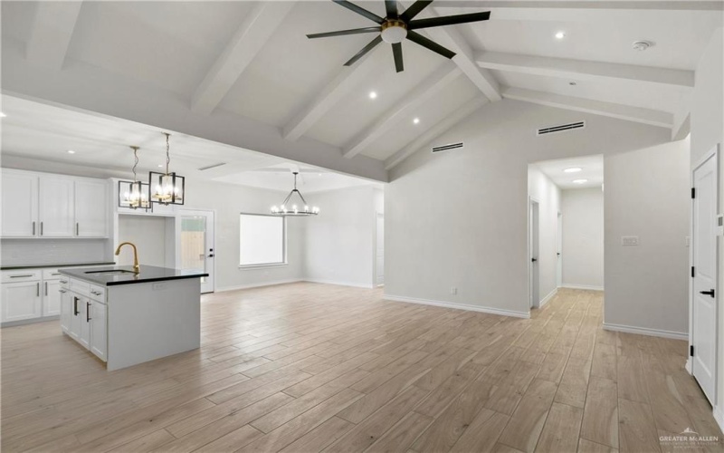 4309 Xenops, McAllen, TX 78504, 4 Bedrooms Bedrooms, ,2 BathroomsBathrooms,Residential,For Sale,4309 Xenops,0,482352