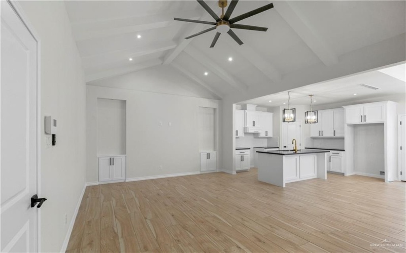 4309 Xenops, McAllen, TX 78504, 4 Bedrooms Bedrooms, ,2 BathroomsBathrooms,Residential,For Sale,4309 Xenops,0,482352