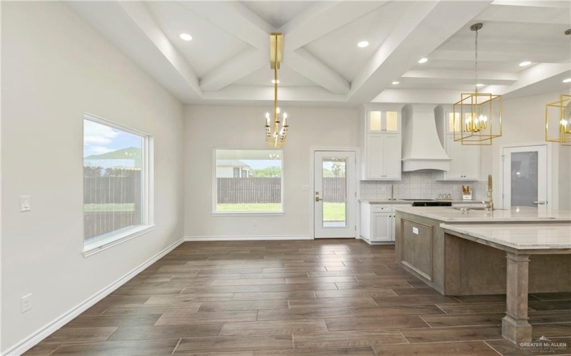 2214 Venice Avenue, Edinburg, TX 78542, 4 Bedrooms Bedrooms, ,2 BathroomsBathrooms,Residential,For Sale,2214 Venice Avenue,0,482355