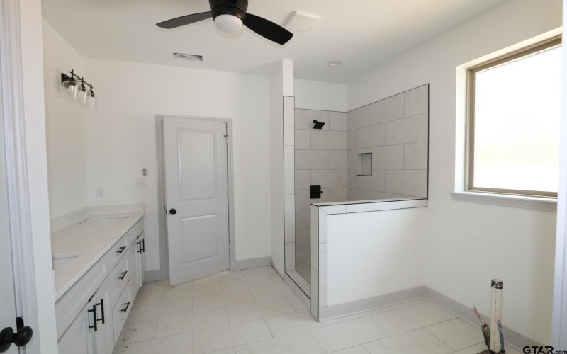 16527 Cooper Way, Tyler, TX 75703, 4 Bedrooms Bedrooms, ,2 BathroomsBathrooms,Residential,For Sale,16527 Cooper Way,0,25014635