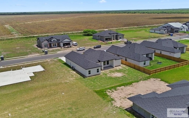 132 FINCH DR, LOS FRESNOS, TX 78566, 3 Habitaciones Habitaciones , ,2 BañosBaños,Residential,En Venta,132 FINCH DR,0,29767709