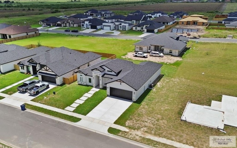 132 FINCH DR, LOS FRESNOS, TX 78566, 3 Habitaciones Habitaciones , ,2 BañosBaños,Residential,En Venta,132 FINCH DR,0,29767709