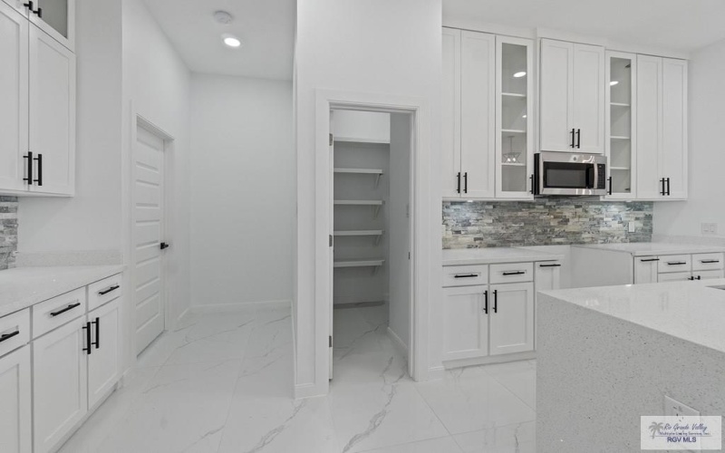 132 FINCH DR, LOS FRESNOS, TX 78566, 3 Habitaciones Habitaciones , ,2 BañosBaños,Residential,En Venta,132 FINCH DR,0,29767709