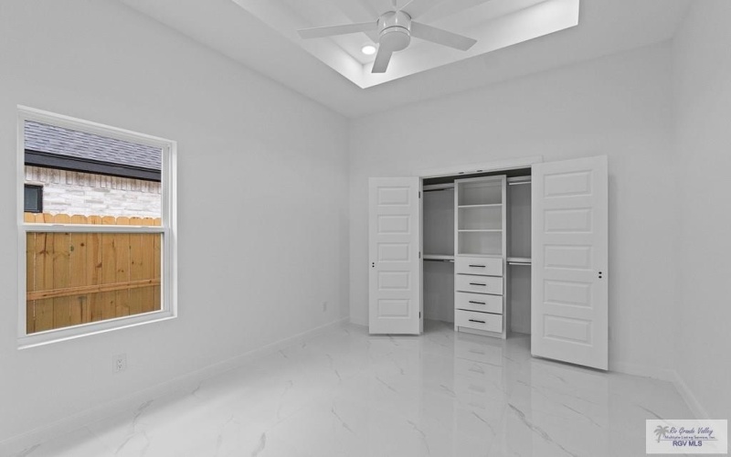 132 FINCH DR, LOS FRESNOS, TX 78566, 3 Habitaciones Habitaciones , ,2 BañosBaños,Residential,En Venta,132 FINCH DR,0,29767709