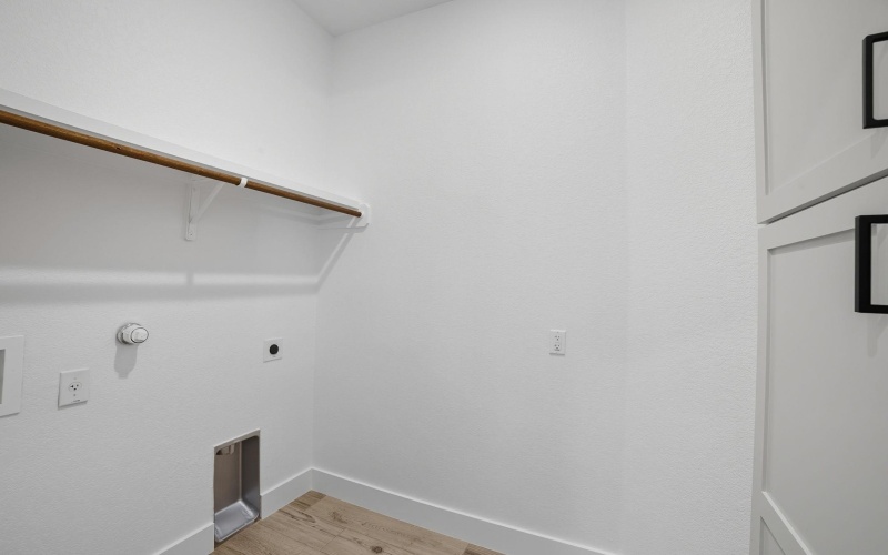 226 Sunday Dr, Burnet, TX 78611, 4 Habitaciones Habitaciones , ,3 BañosBaños,Residential,En Venta,226 Sunday Dr,0,175227