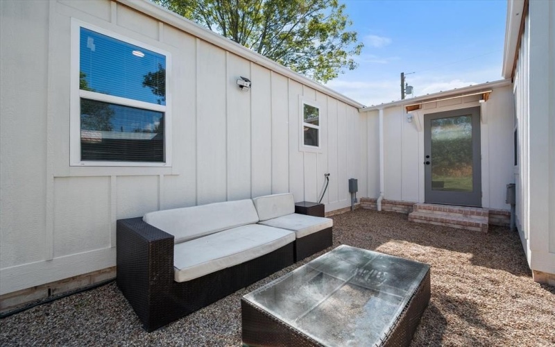 717 Alice Street, Mexia, TX 76667, 2 Habitaciones Habitaciones , ,2 BañosBaños,Residential,En Venta,717 Alice Street,0,21069191