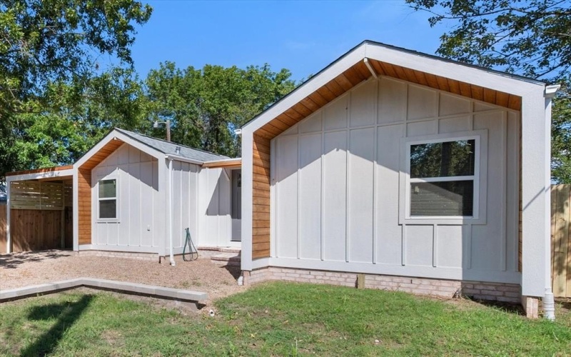 717 Alice Street, Mexia, TX 76667, 2 Habitaciones Habitaciones , ,2 BañosBaños,Residential,En Venta,717 Alice Street,0,21069191