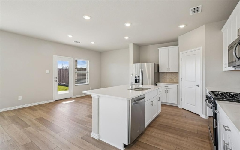 519 Clover Creek Drive, Princeton, TX 75071, 3 Habitaciones Habitaciones , ,2 BañosBaños,Residential,En Venta,519 Clover Creek Drive,0,21072021