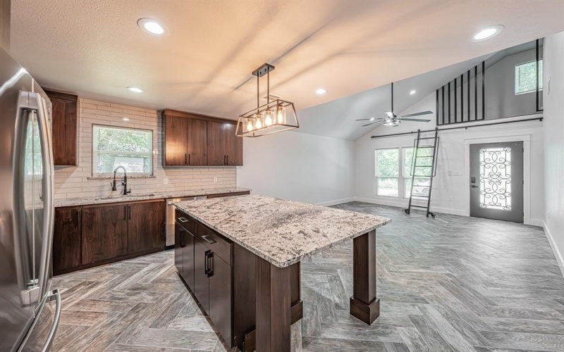 3712 Oak Meadow Street, Granbury, TX 76048, 3 Bedrooms Bedrooms, ,2 BathroomsBathrooms,Residential,For Sale,3712 Oak Meadow Street,0,21072287